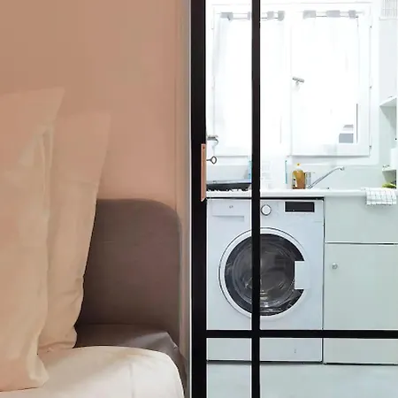 Cozy Single Flat In 16th District Elevator N16-142 * Paris