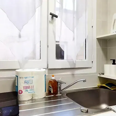 Cozy Single Flat In 16th District Elevator N16-142 *