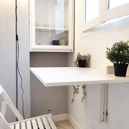 Cozy Single Flat In 16th District Elevator N16-142