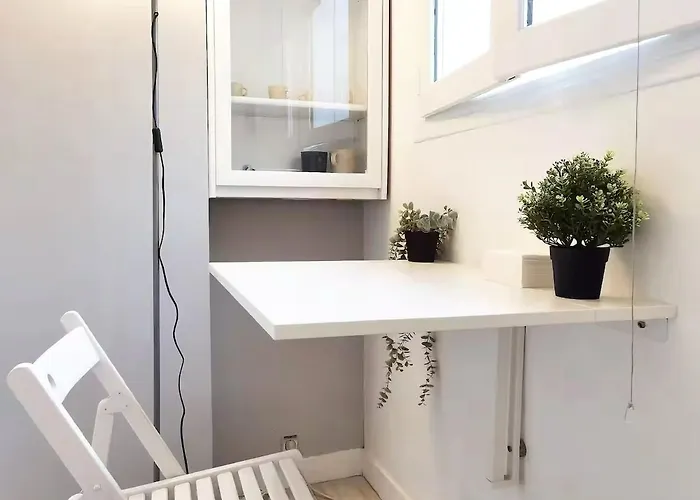 Cozy Single Flat In 16th District Elevator N16-142