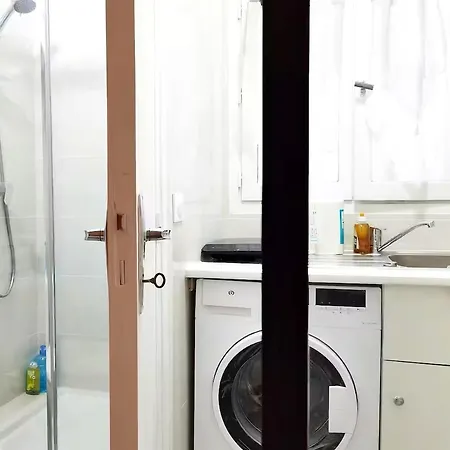 Cozy Single Flat In 16th District Elevator N16-142 Apartamento
